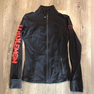 Disney Lululemon Women's Nulu Define Black Jacket Size 8 Workout Running